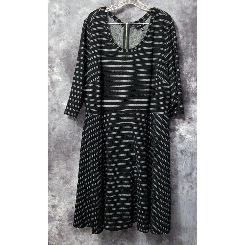 Womens Plus Size 26/28 Lane Bryant Cotton Blend Sweater Knit Knee Length Dress